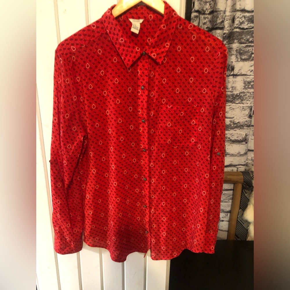 Forever 21 Red Floral Button-Up Shirt